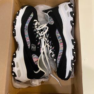 ☁️ SKETCHERS D’Lites ☁️